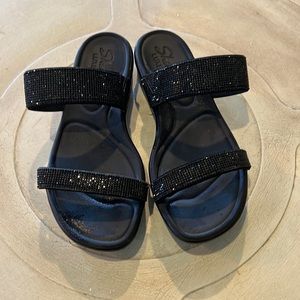 Skechers ,black glitter sandles. Gently worn